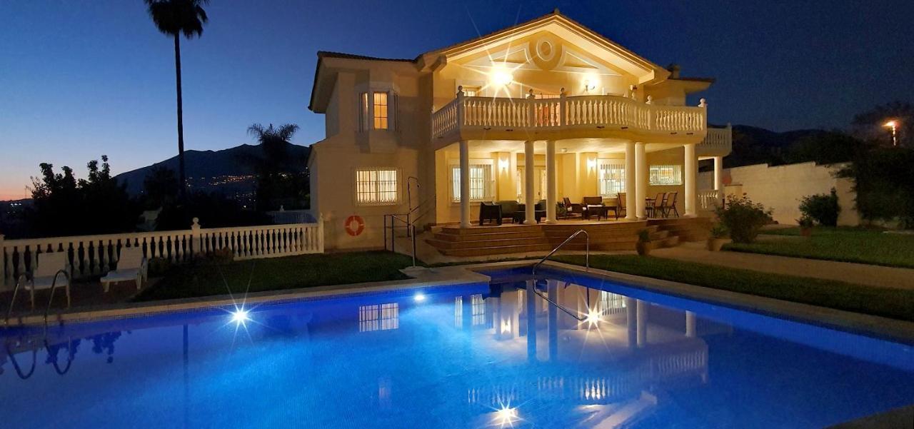 Golden Villa Costa Del Sol - Big Private Pool - Bbq - Good Location Fuengirola Exterior foto