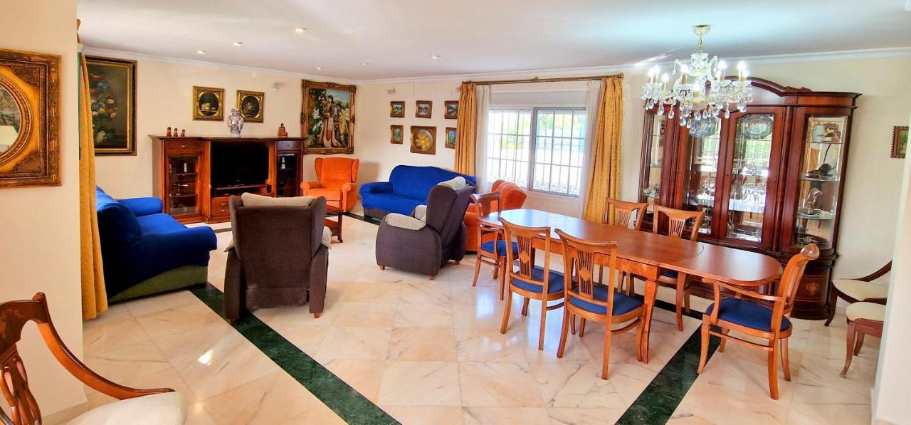 Golden Villa Costa Del Sol - Big Private Pool - Bbq - Good Location Fuengirola Exterior foto