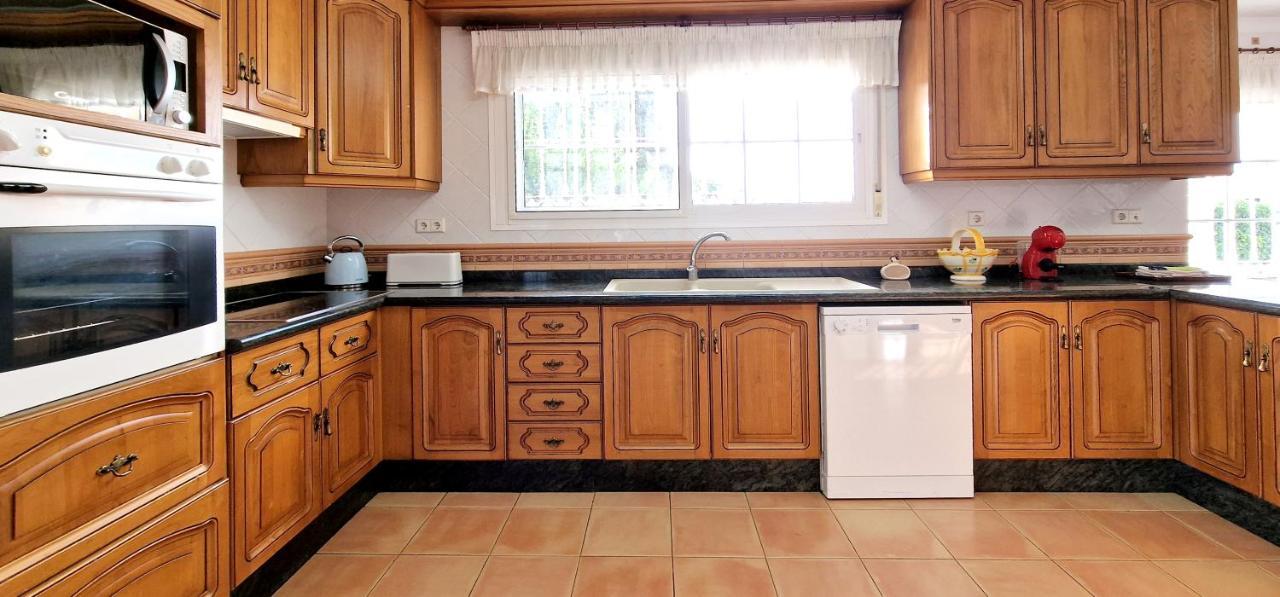 Golden Villa Costa Del Sol - Big Private Pool - Bbq - Good Location Fuengirola Exterior foto